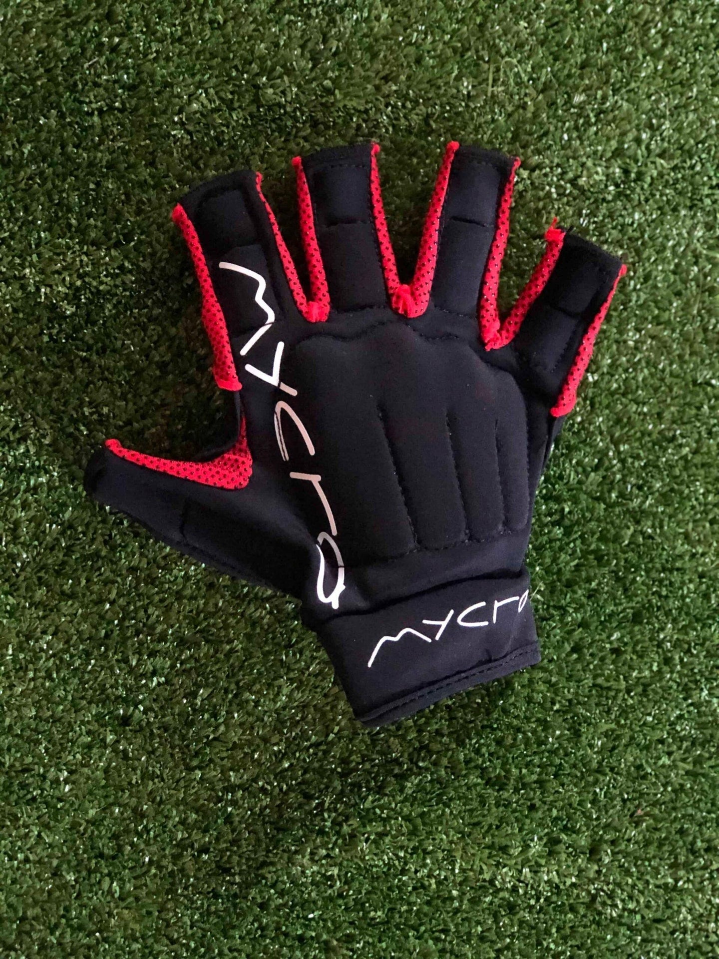 Mycro | Mycro Long Finger Glove Right Hand | Long Finger Glove Right Hand - XSmall | Total Hockey