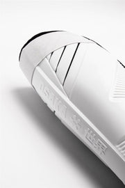 OSAKA Hockey | OSAKA Hockey Shinguard 2.0 | Shinguard 2.0 - Iconic Black / XSmall | Total Hockey