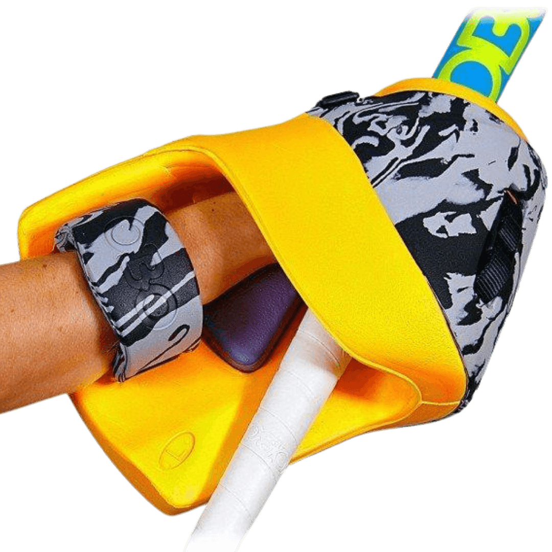 OBO | OBO ROBO PLUS Hand Protector Right Yellow | ROBO PLUS Hand Protector Right Yellow - Yellow / Medium | Total Hockey