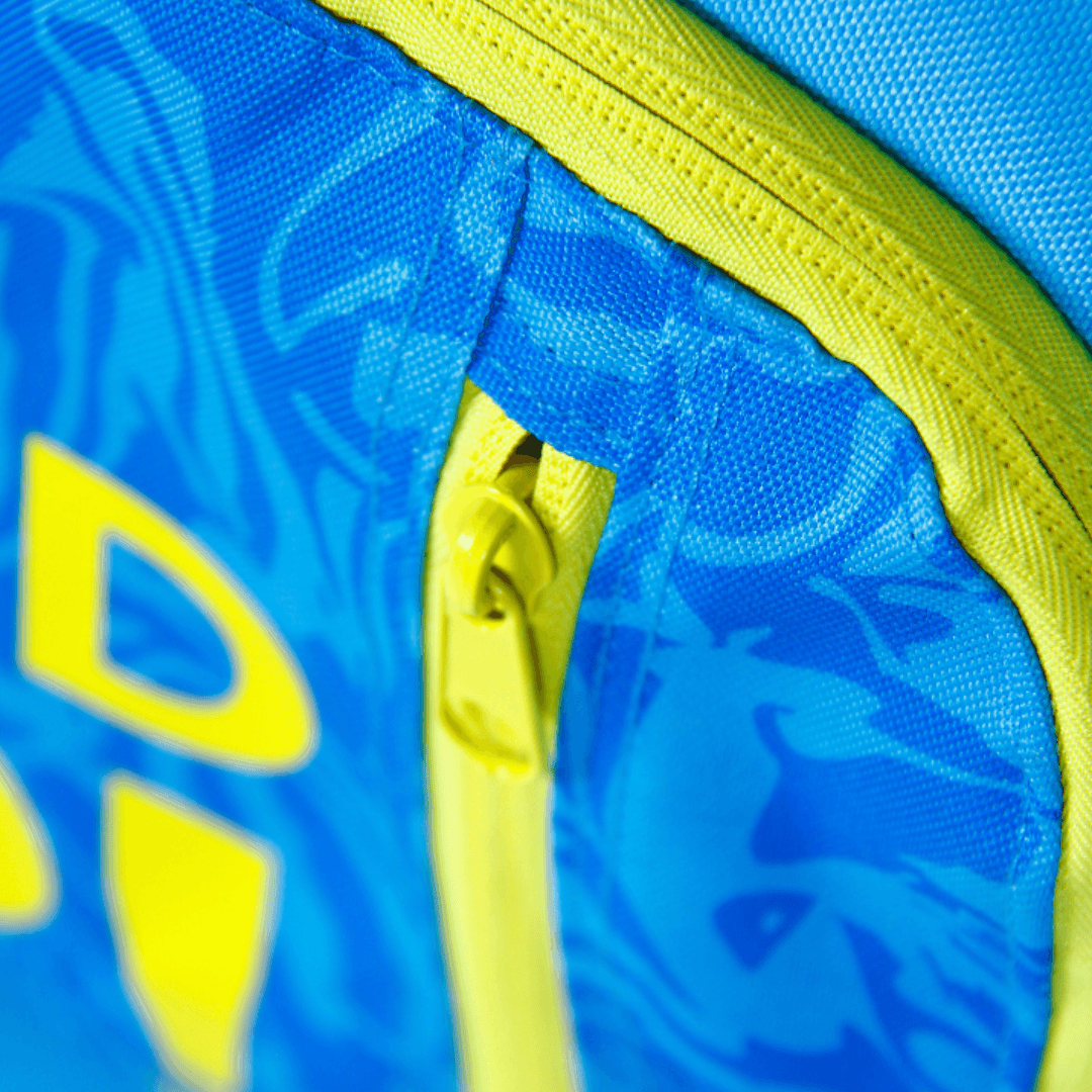 OBO | OBO Stand-Up Wheelie Bag Blue/Sky Blue | Stand-Up Wheelie Bag Blue/Sky Blue - Blue/Sky Blue | Total Hockey