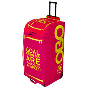 OBO | OBO Stand-Up Wheelie Bag Magenta/Pink | Stand-Up Wheelie Bag Magenta/Pink - Magenta/Pink | Total Hockey